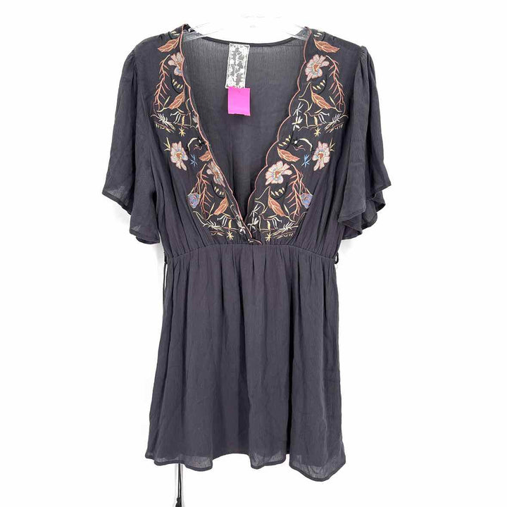 Size M Gray Dress