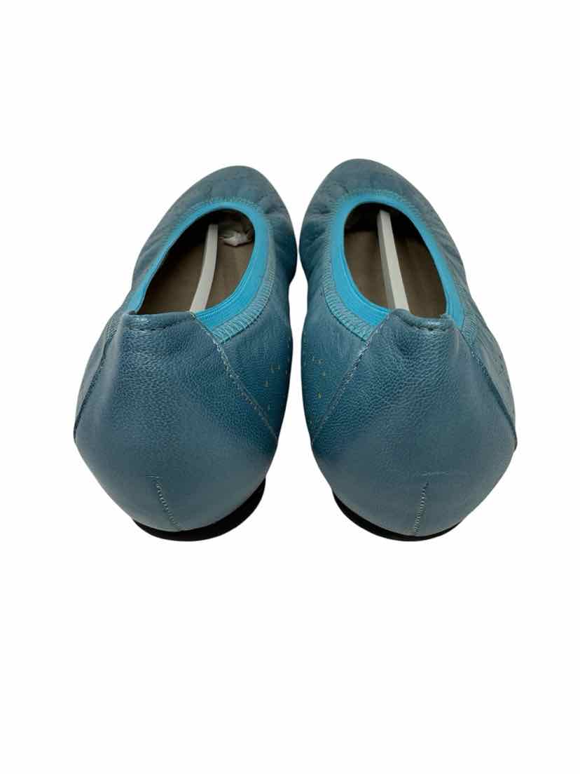 Shoe Size 10 MUNRO Teal Leather Flats