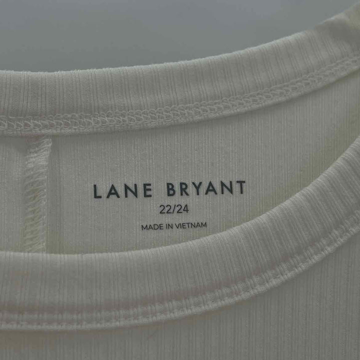 Size 22/24 LANE BRYANT Cream Knit Shirt