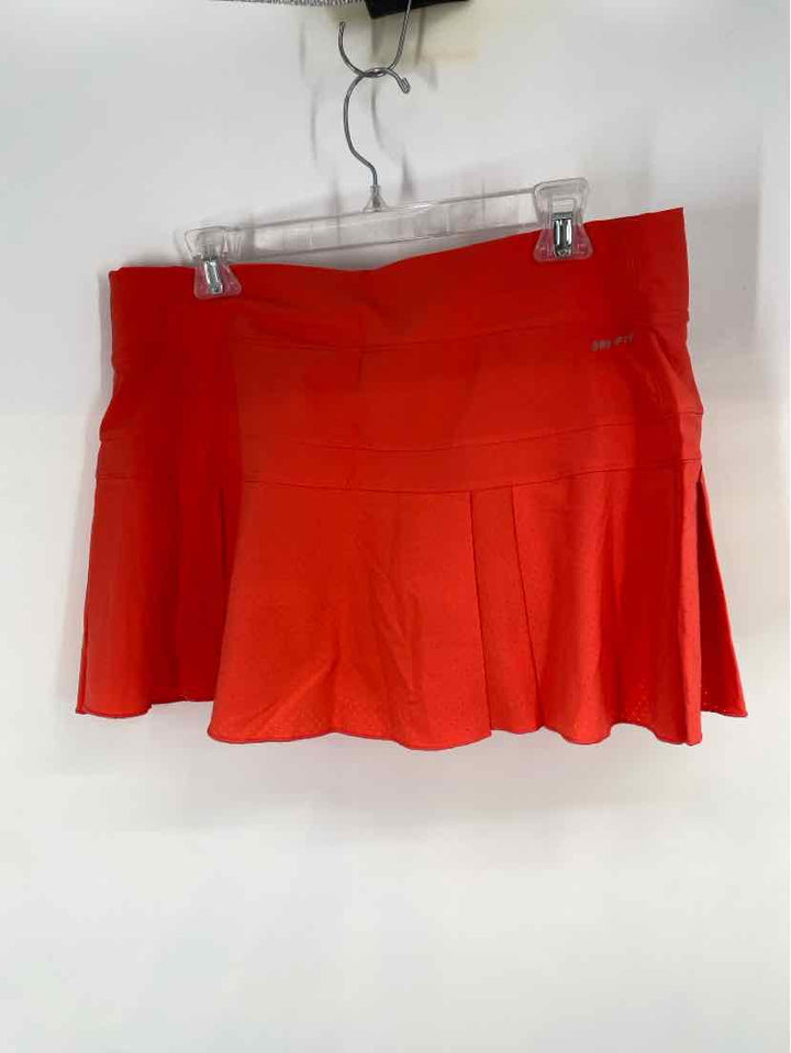 Size L Nike Coral Skirt