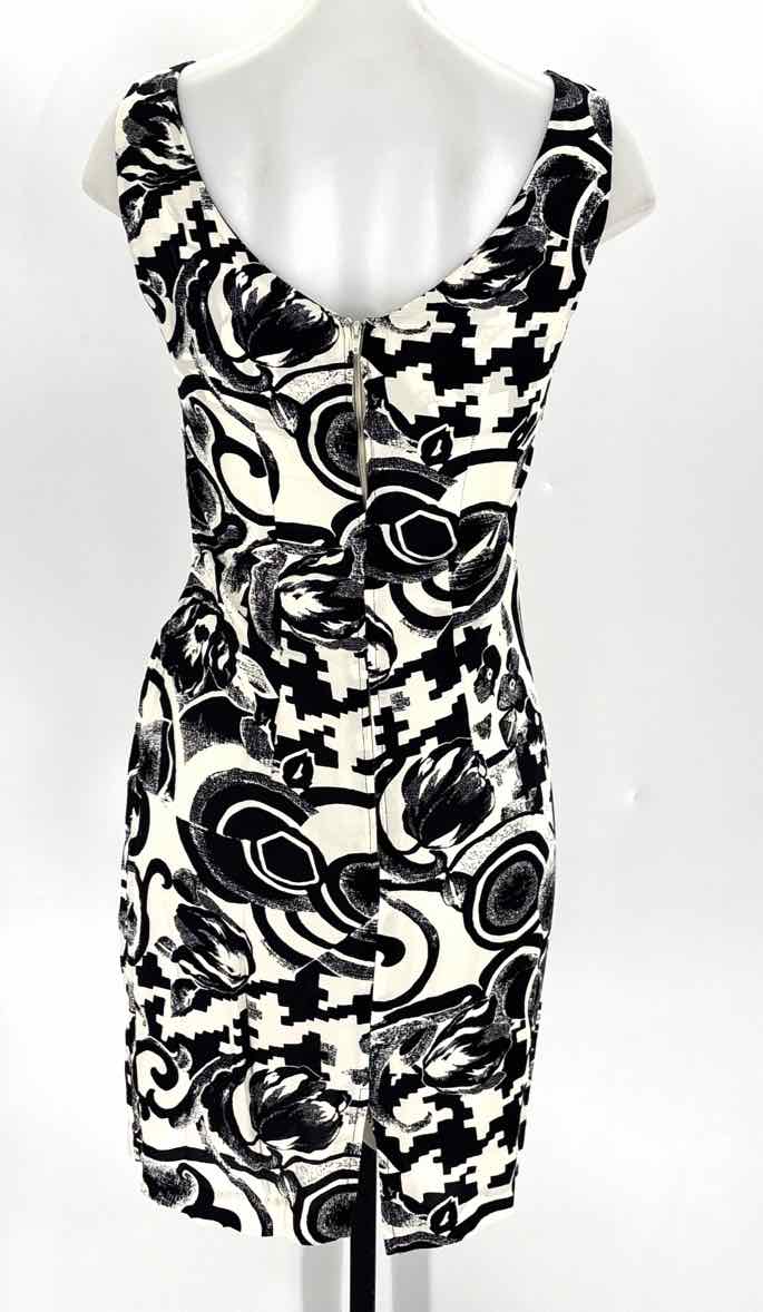 Size S Black/White Dress