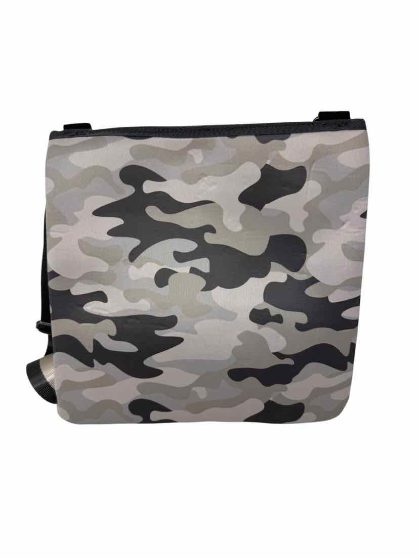 HAUTE HIPPE Purse