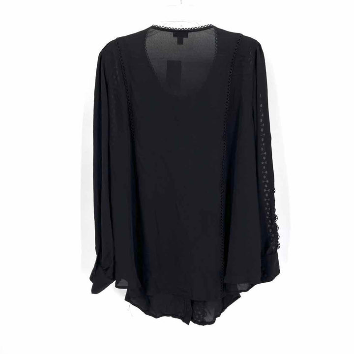 Size 3X Torrid Black Shirt