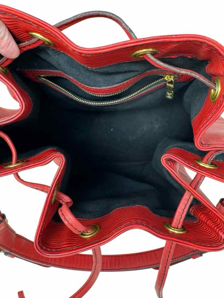 Louis Vuitton Luxury - Purse