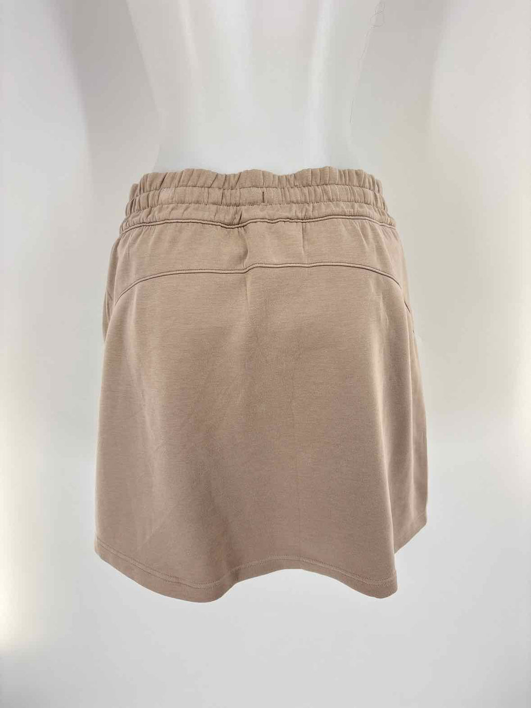 Size 1X SPANX Tan Skirt