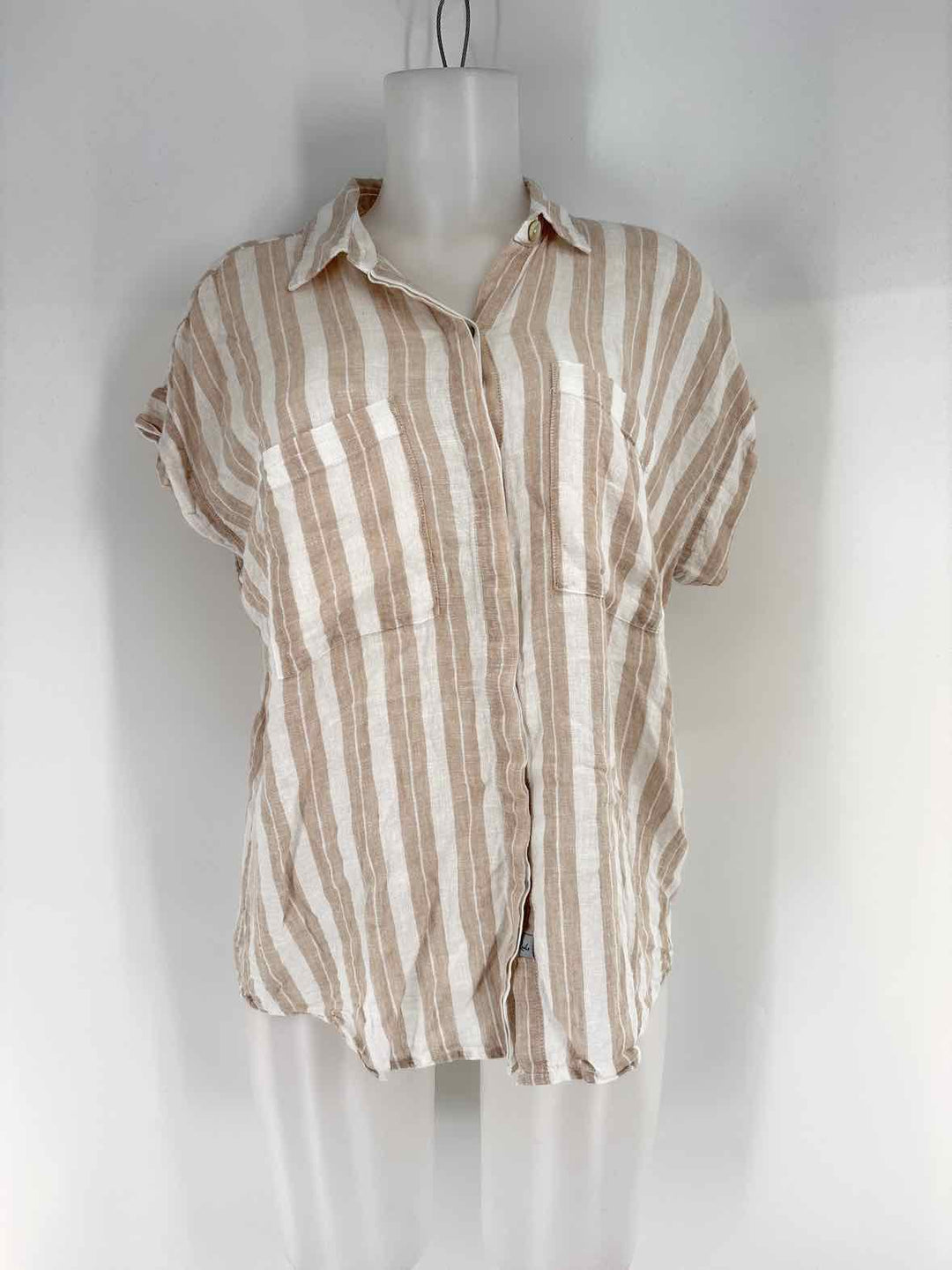 Size M Rails Tan Shirt
