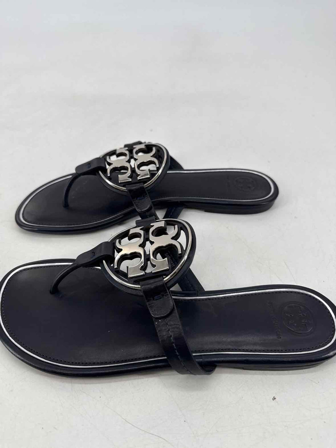 Shoe Size 9.5 Tory Burch Navy Leather Sandals