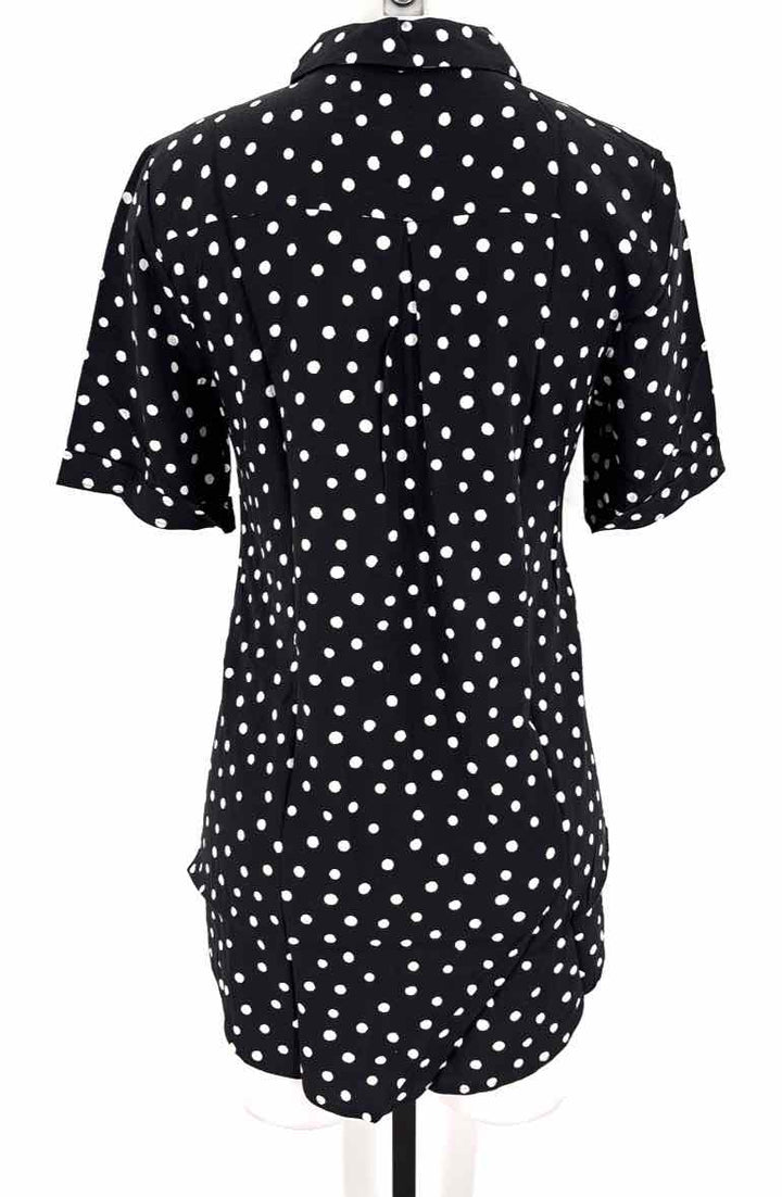 Size S Chico's Black Shirt