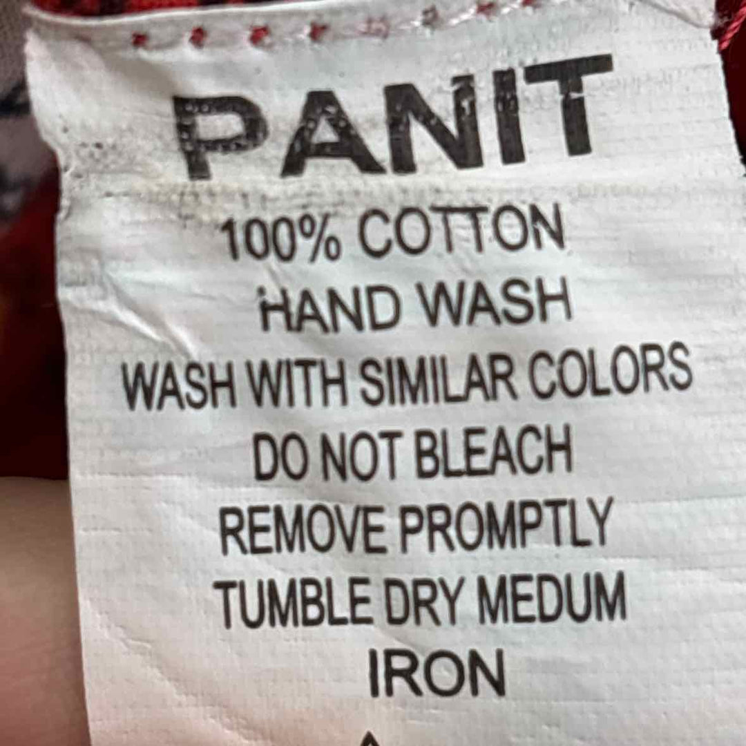 Size M Red Shirt