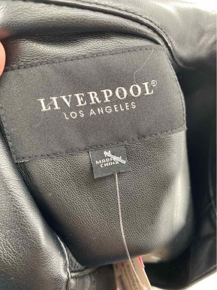 Size M LIVERPOOL Black Jacket