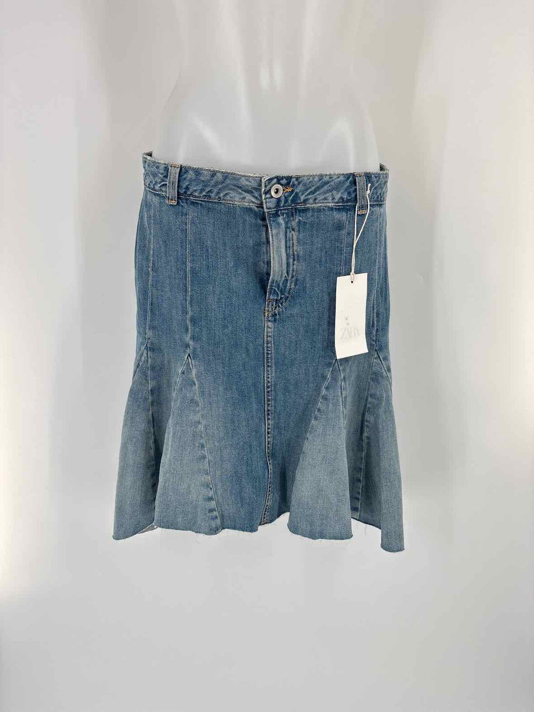 Size L ZARA Denim Skirt