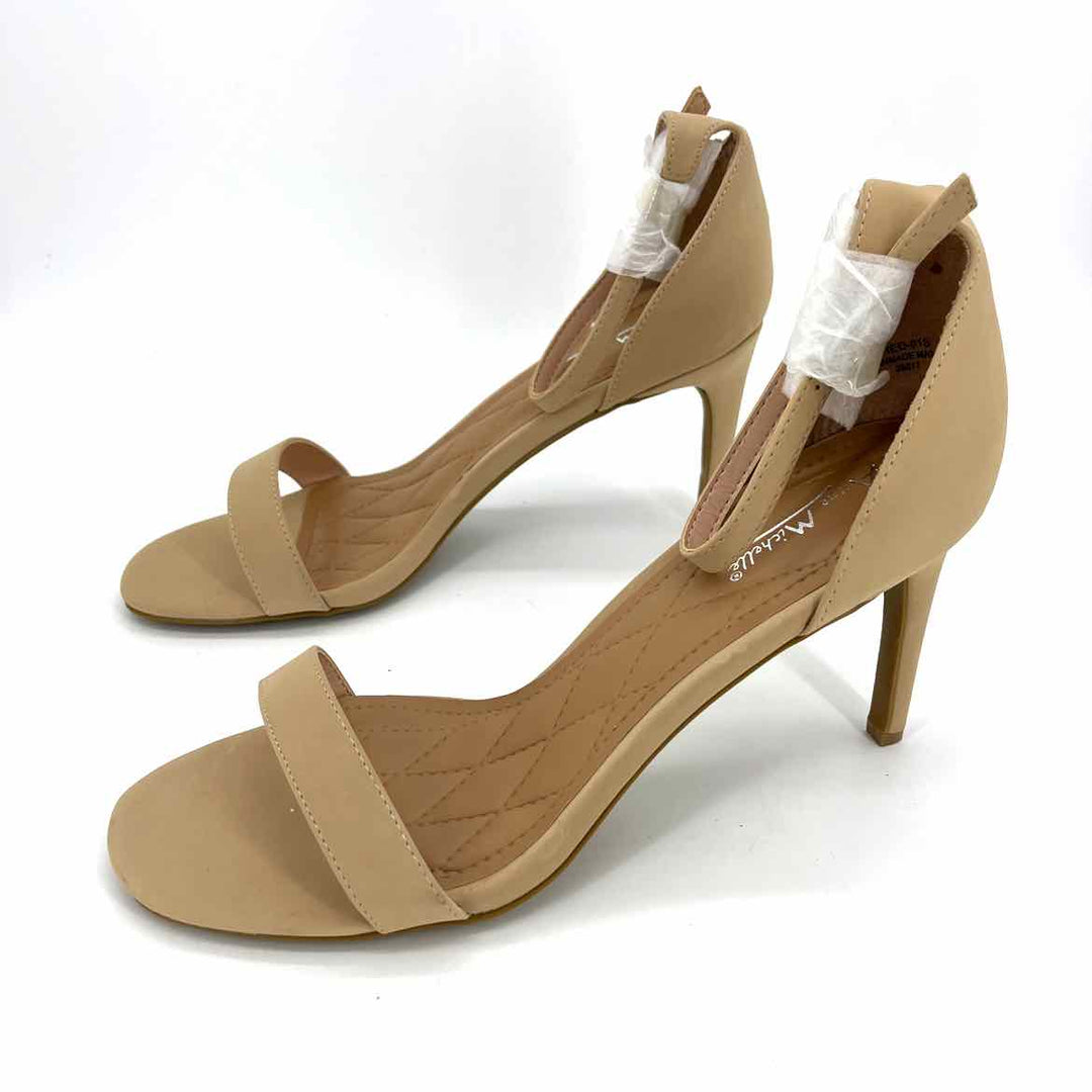 Shoe Size 10 Tan Faux Leather Heels