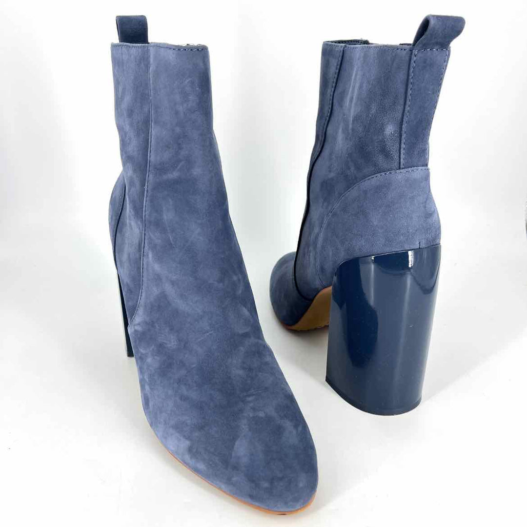 Shoe Size 9.5 Vince Camuto Light Blue Suede Boots