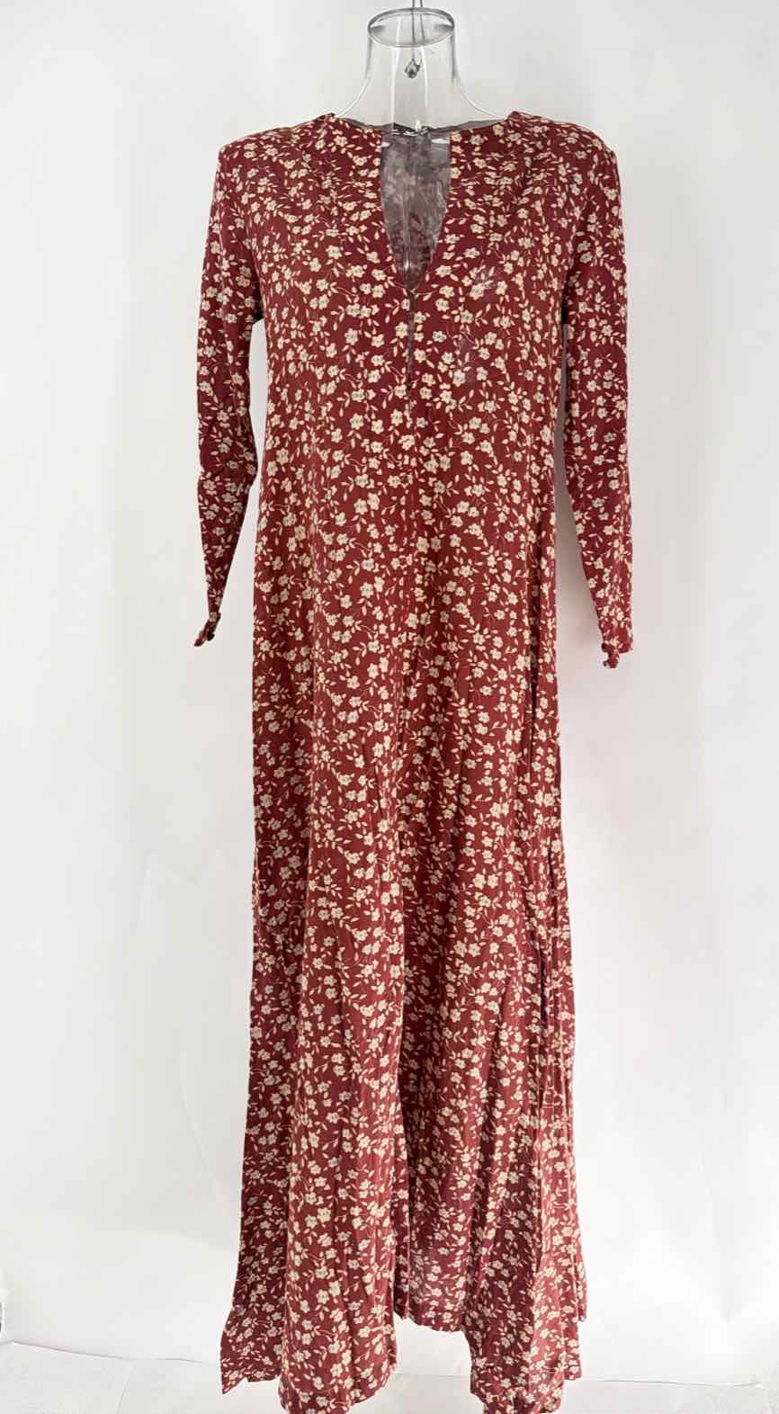 Size M Burgundy Dress