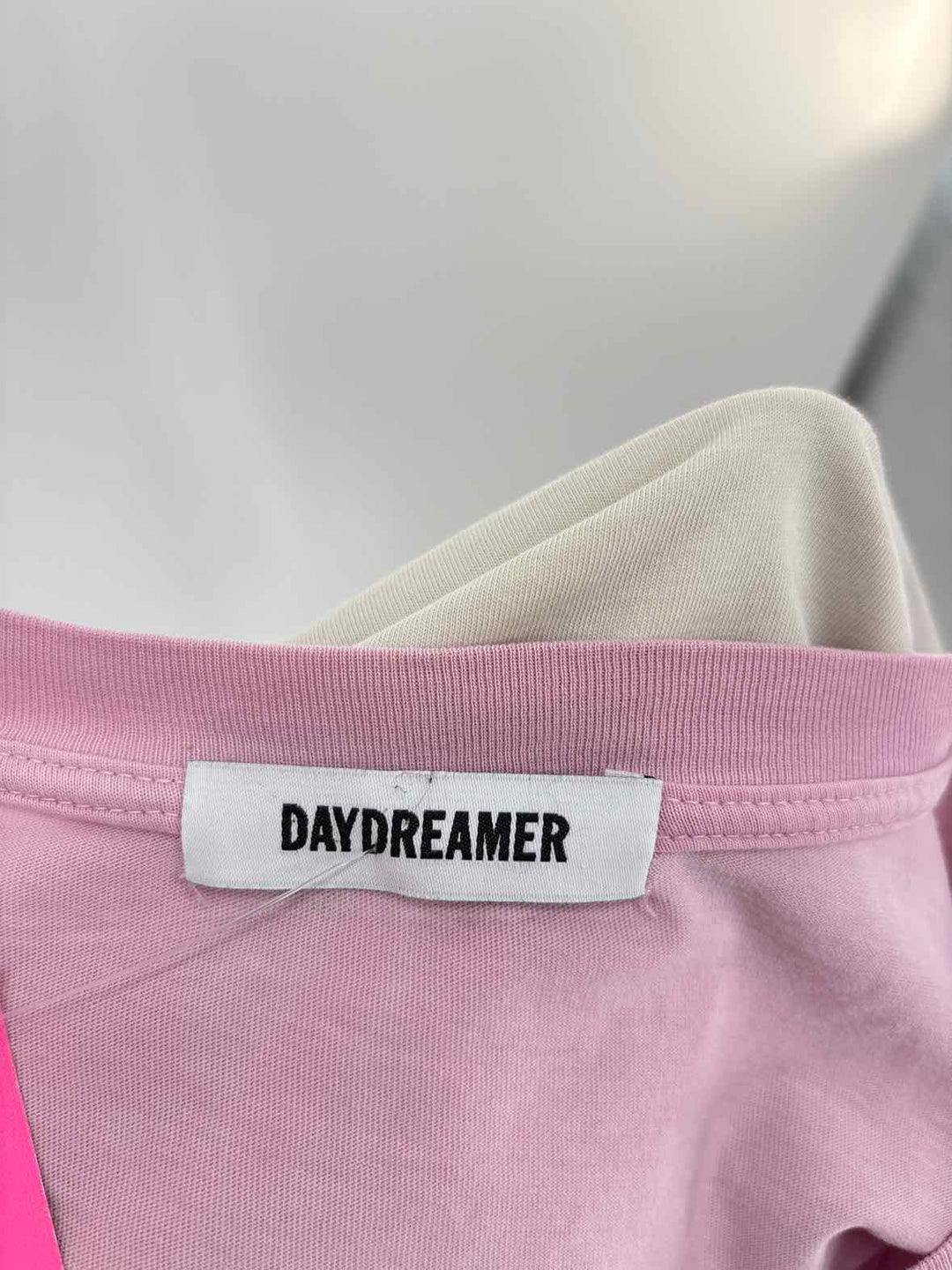Size XL DAYDREAMER Pink Shirt