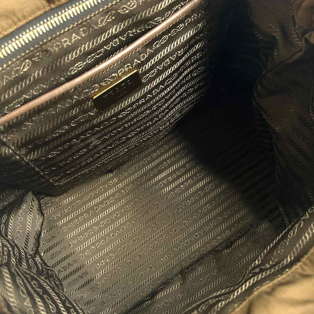 PRADA Luxury - Purse