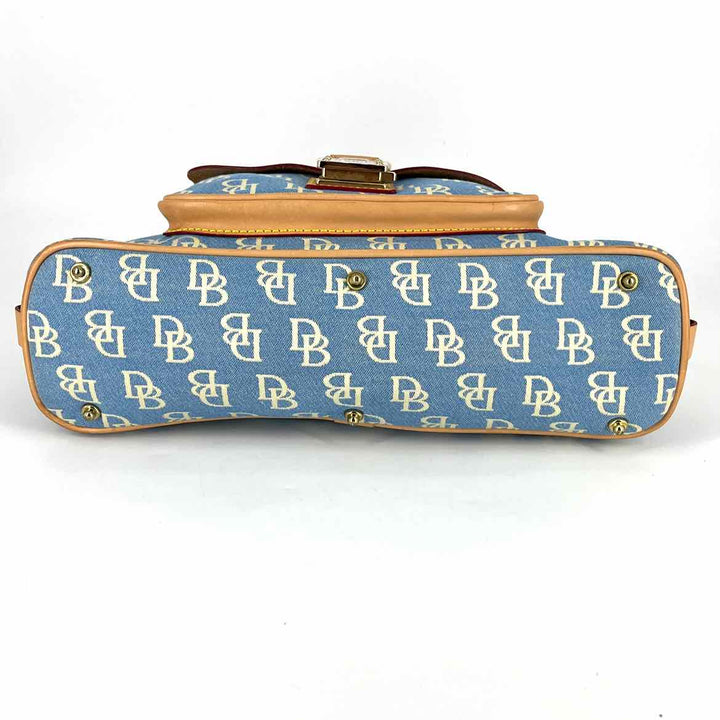 Dooney & Bourke Purse