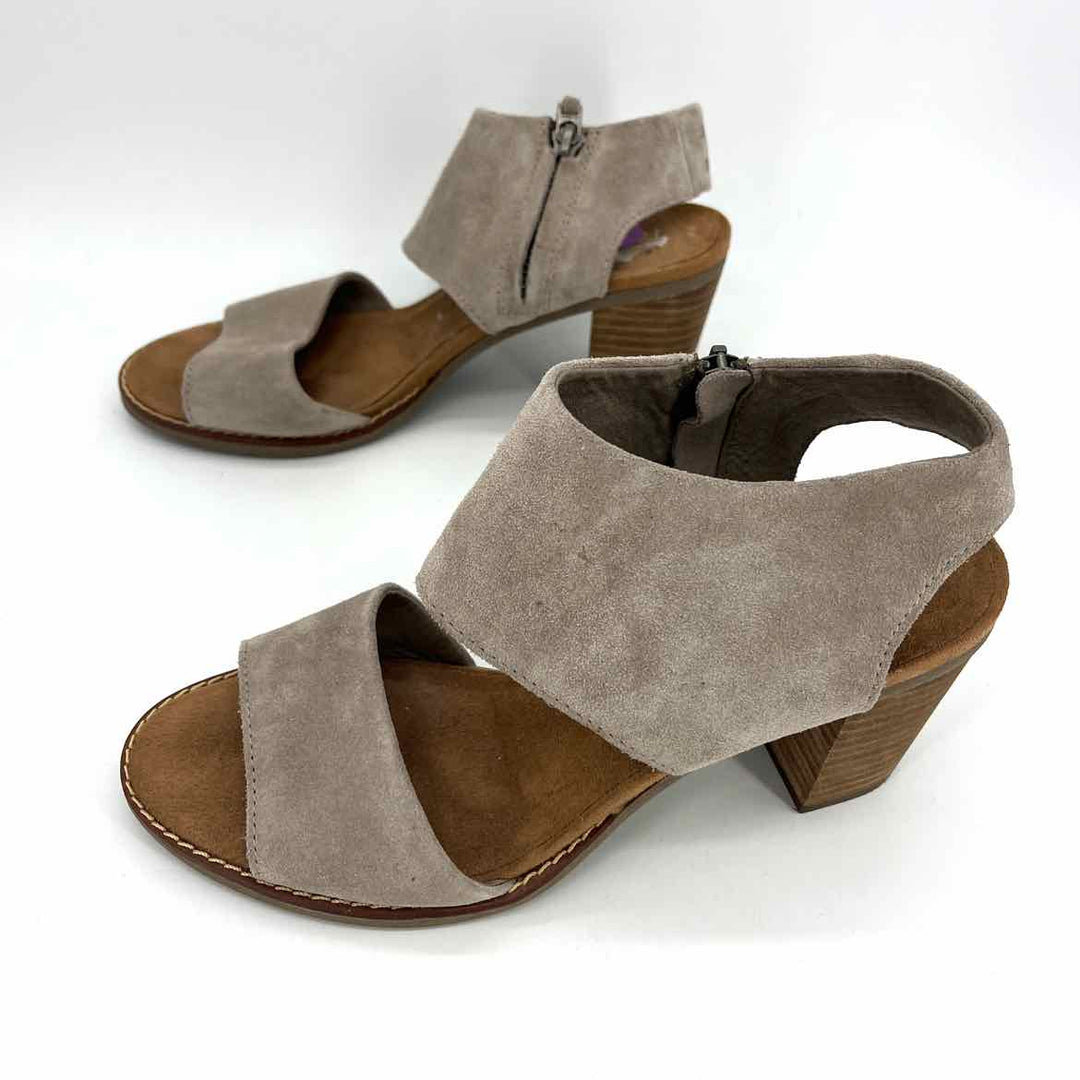 Shoe Size 8 Toms Taupe Sandals