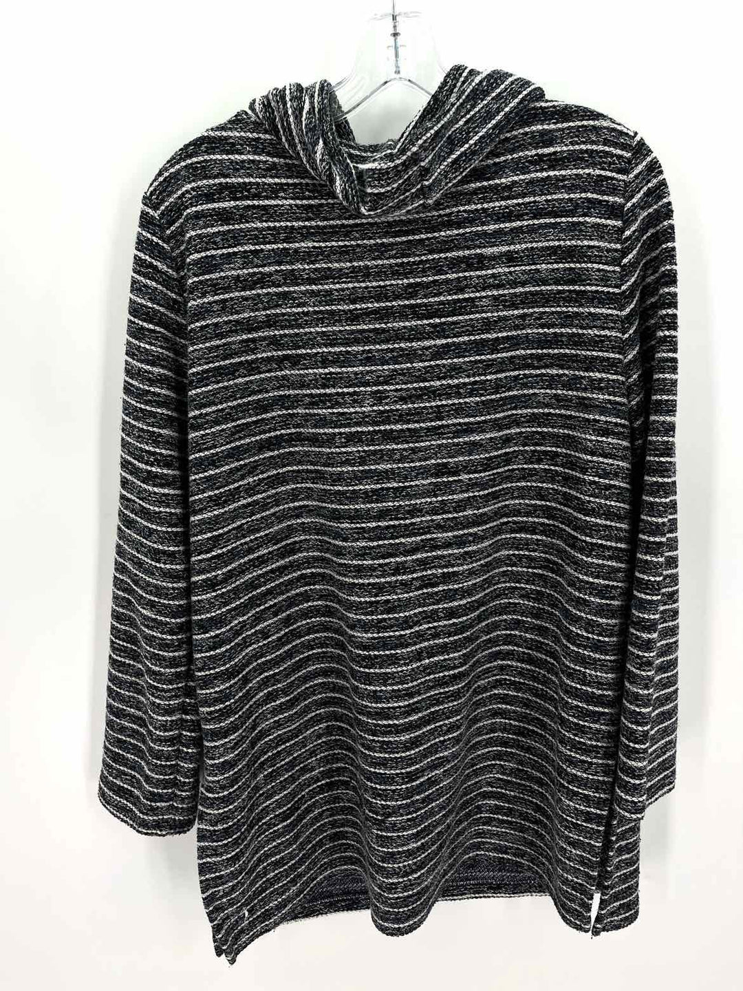 Size L LOFT Black/White Sweater