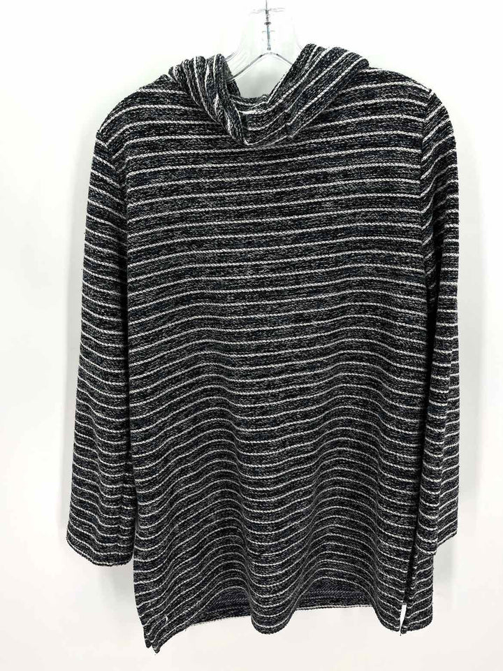 Size L LOFT Black/White Sweater