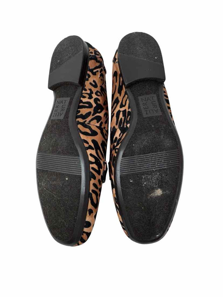 Shoe Size 6.5 Naturalizer Brown Print Flats