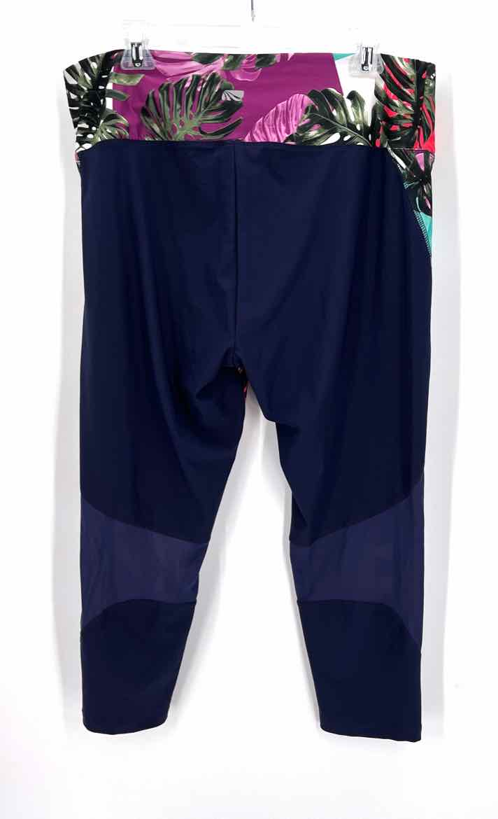 Size 1X MARIKA Multi-Color Leggings