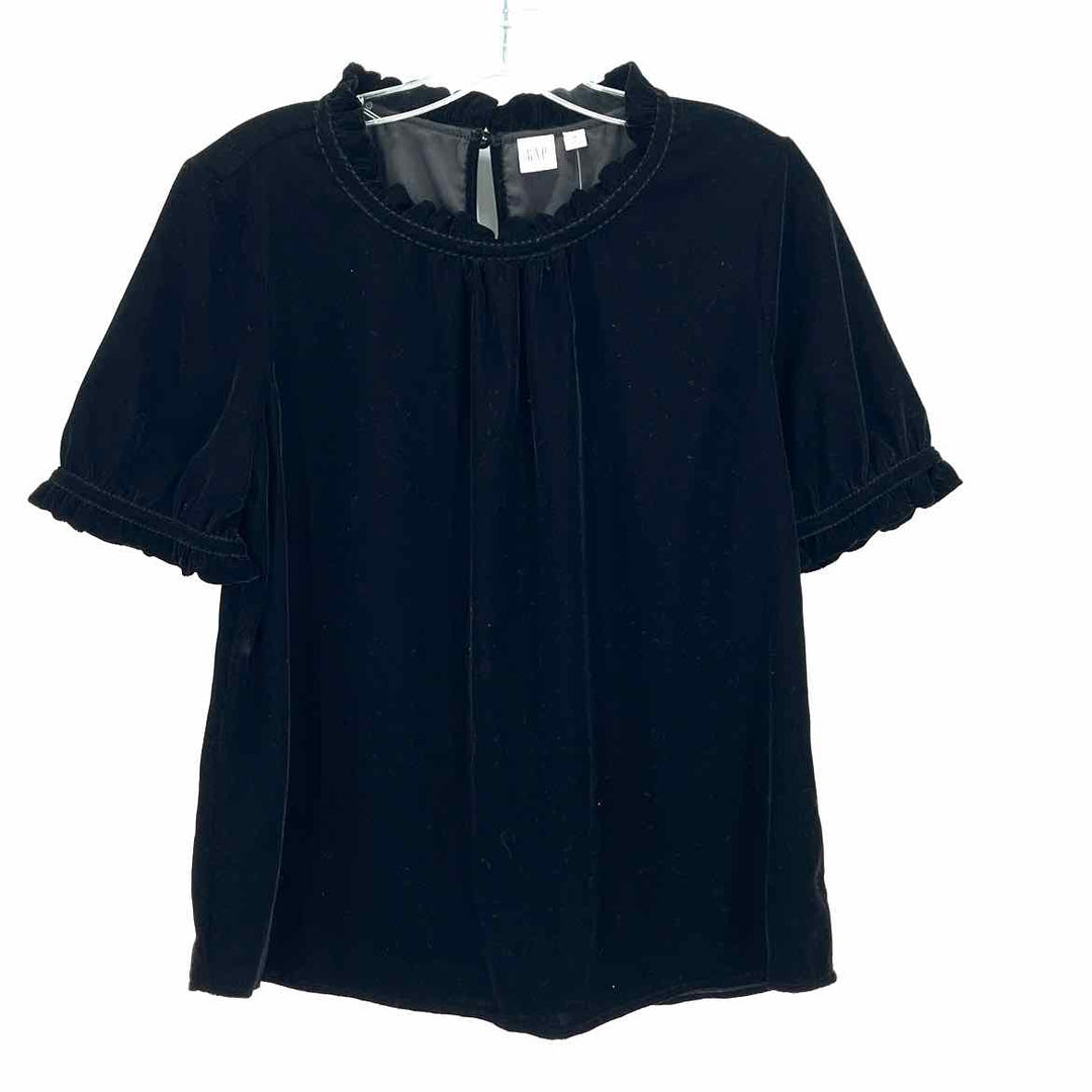 Size M GAP Black Shirt