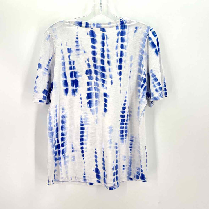 Size M Multi-Color Shirt