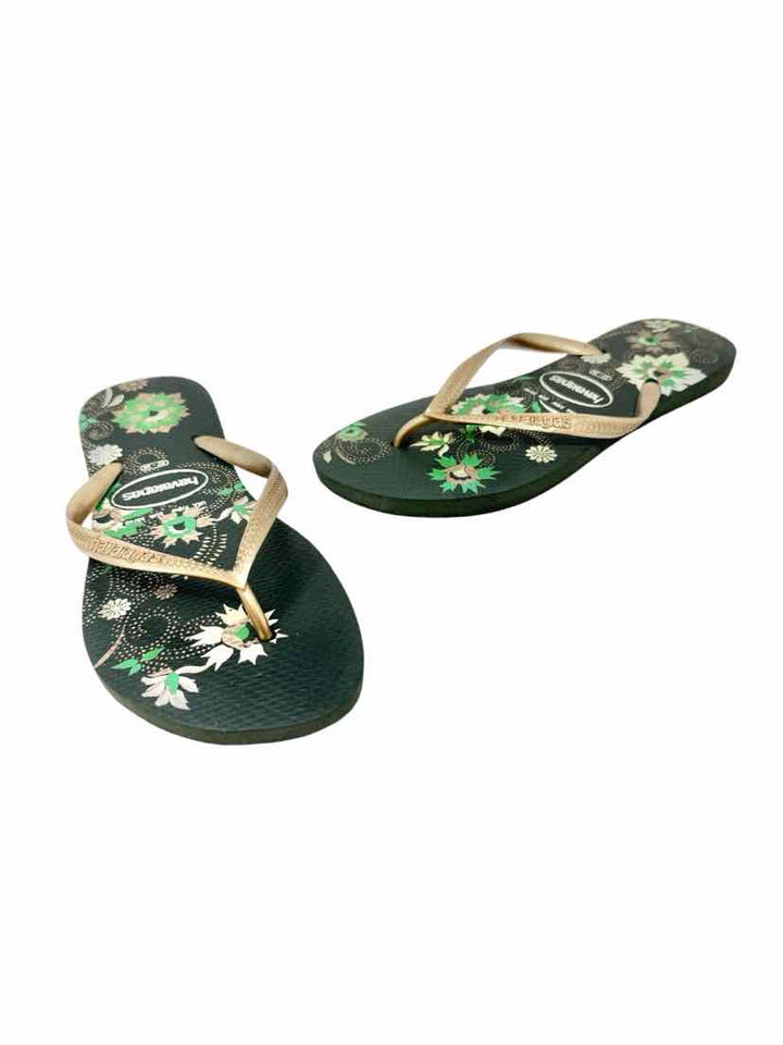 Shoe Size 7 Havaianas Gold Sandals