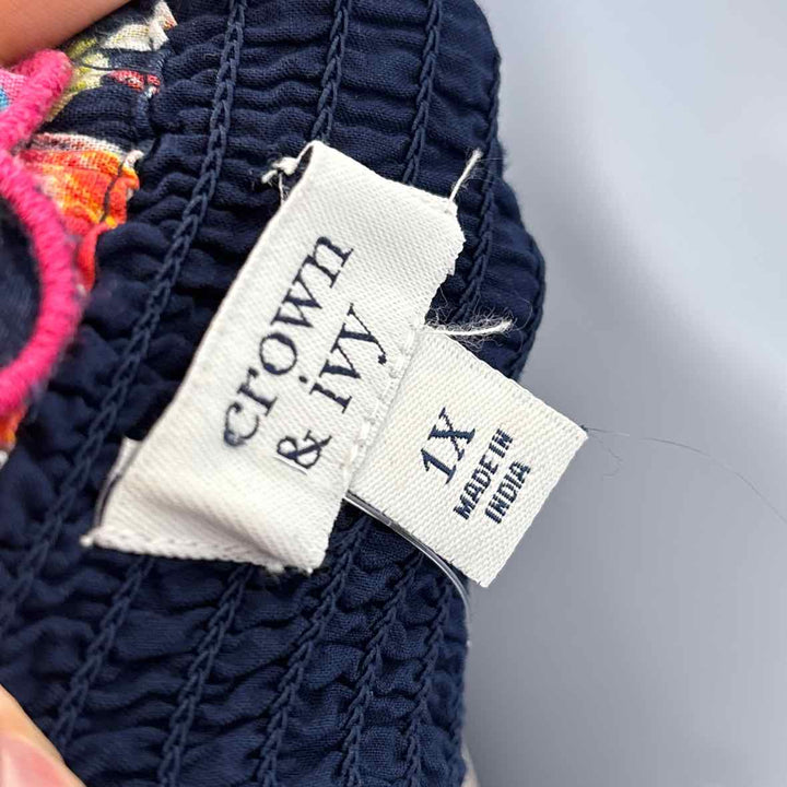 Size 1X CROWN & IVY Multi-Color Knit Dress