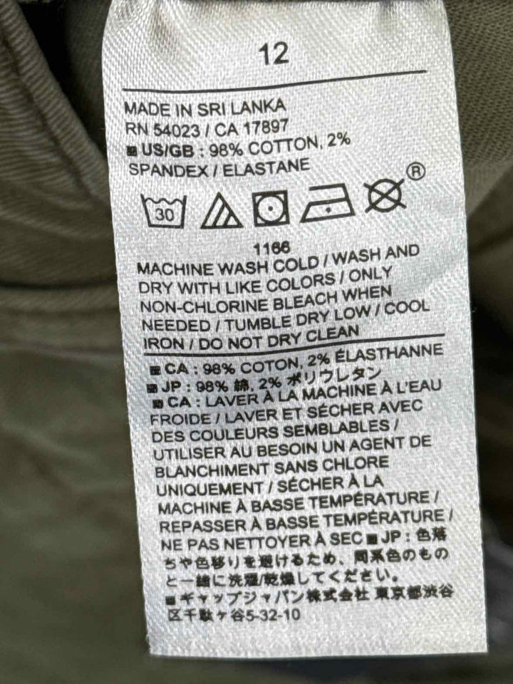 Size 12 Banana Republic Green Shorts