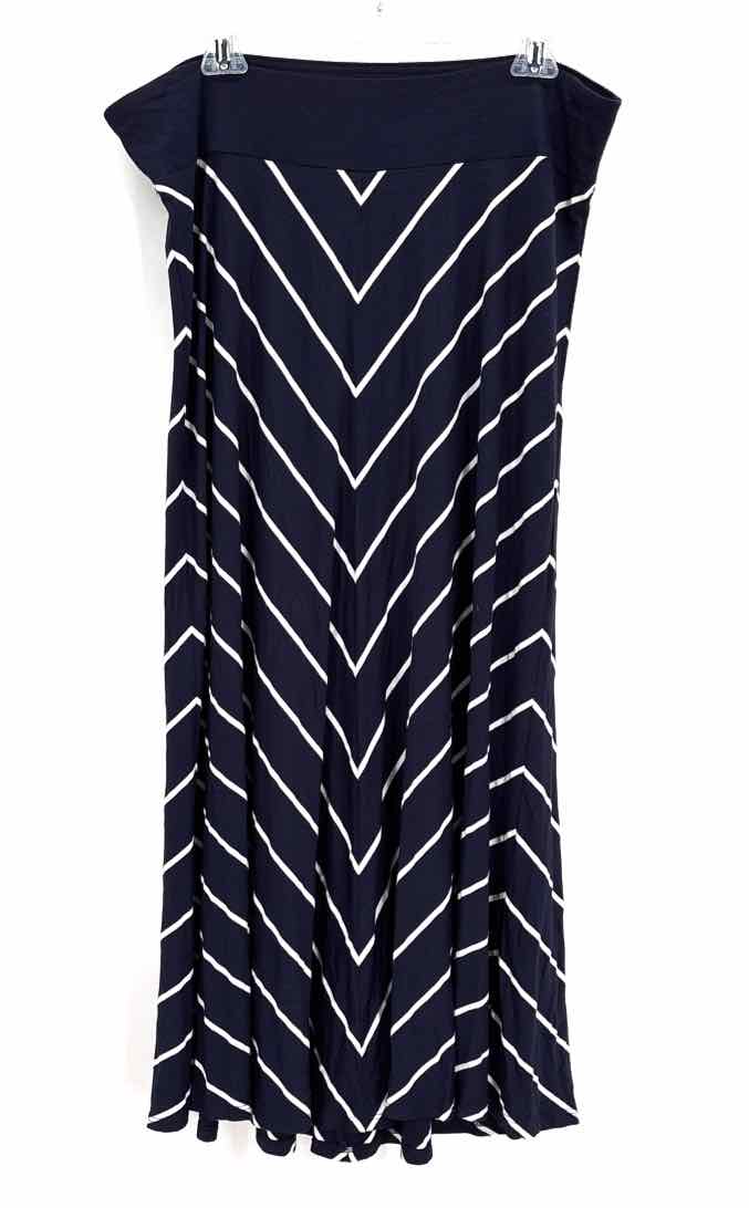 Size 2X KAREN KANE Navy Skirt