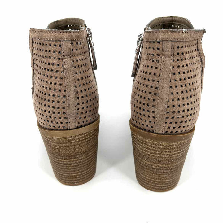 Shoe Size 8 Dolce Vita Tan Boots