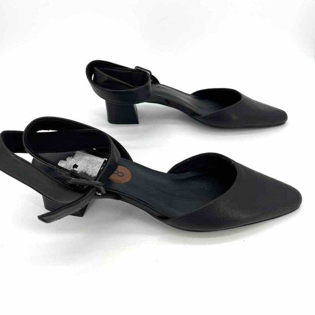 Shoe Size 8 Splendid Black Pumps