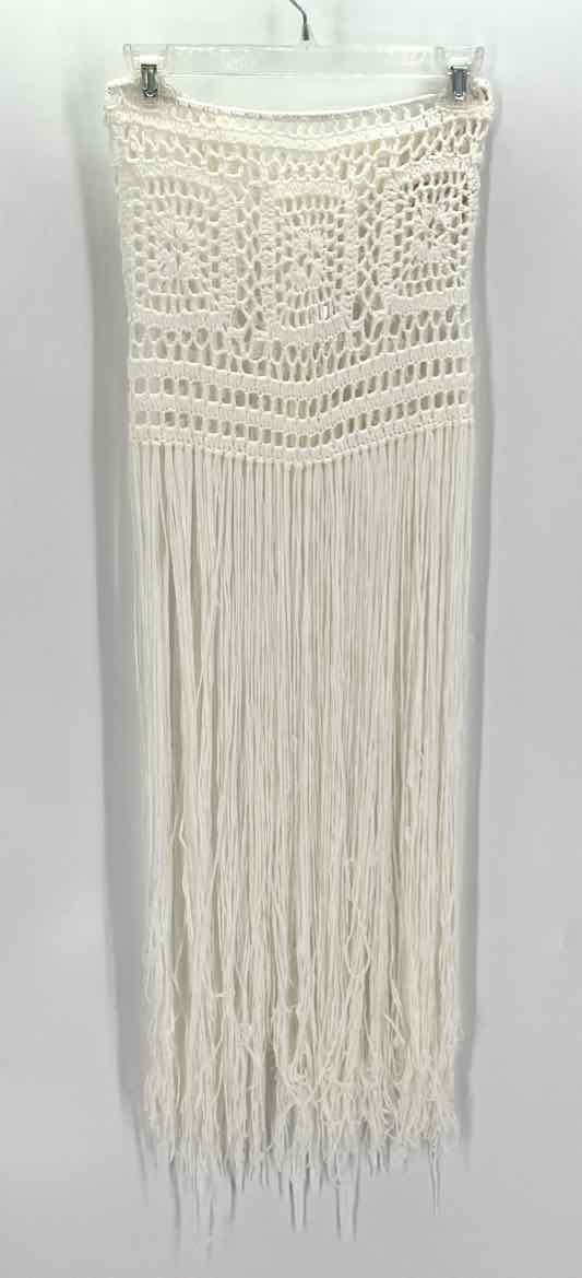 Size S/M White Knit Skirt