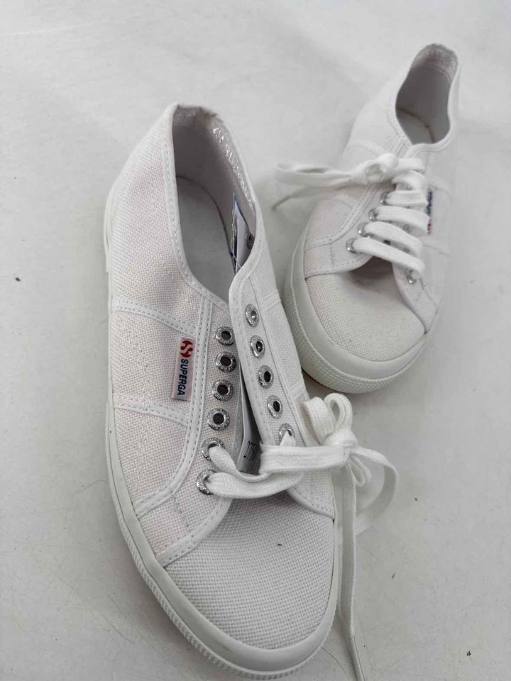 Shoe Size 9 SUPER GA White Canvas Sneakers