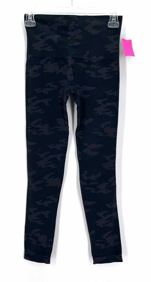 Size M SPANX Gray Pants