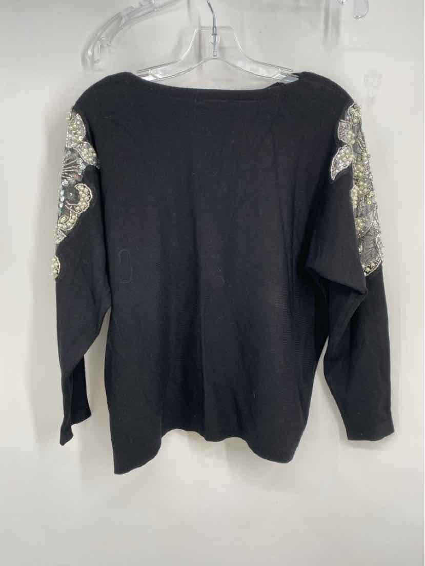 Size L Black Sweater
