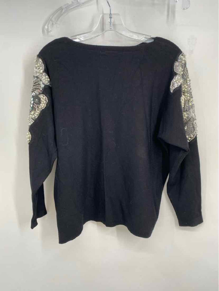 Size L Black Sweater