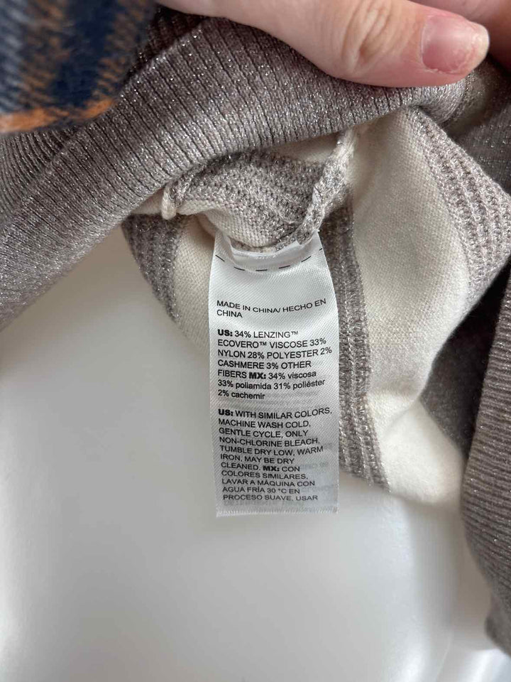 Size L Chico's Pink Sweater