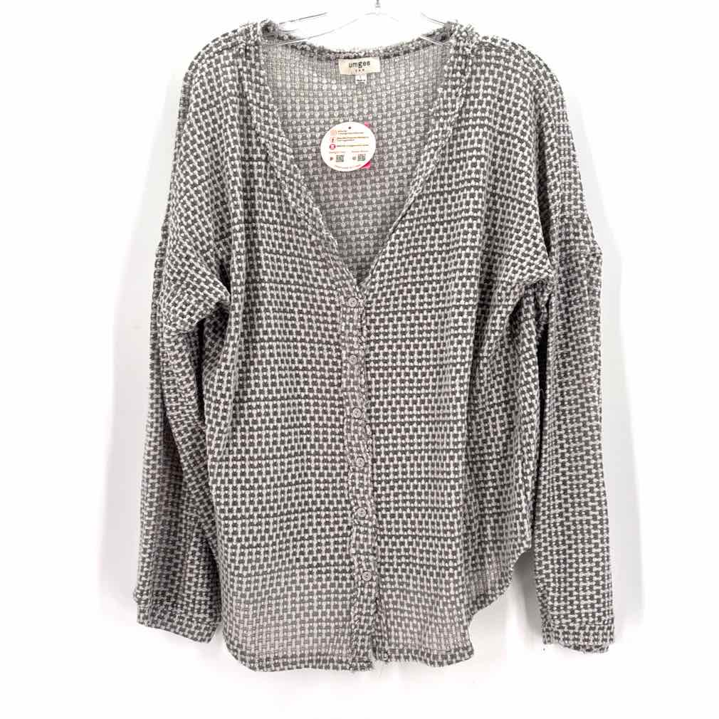 Size L Umgee Gray Shirt