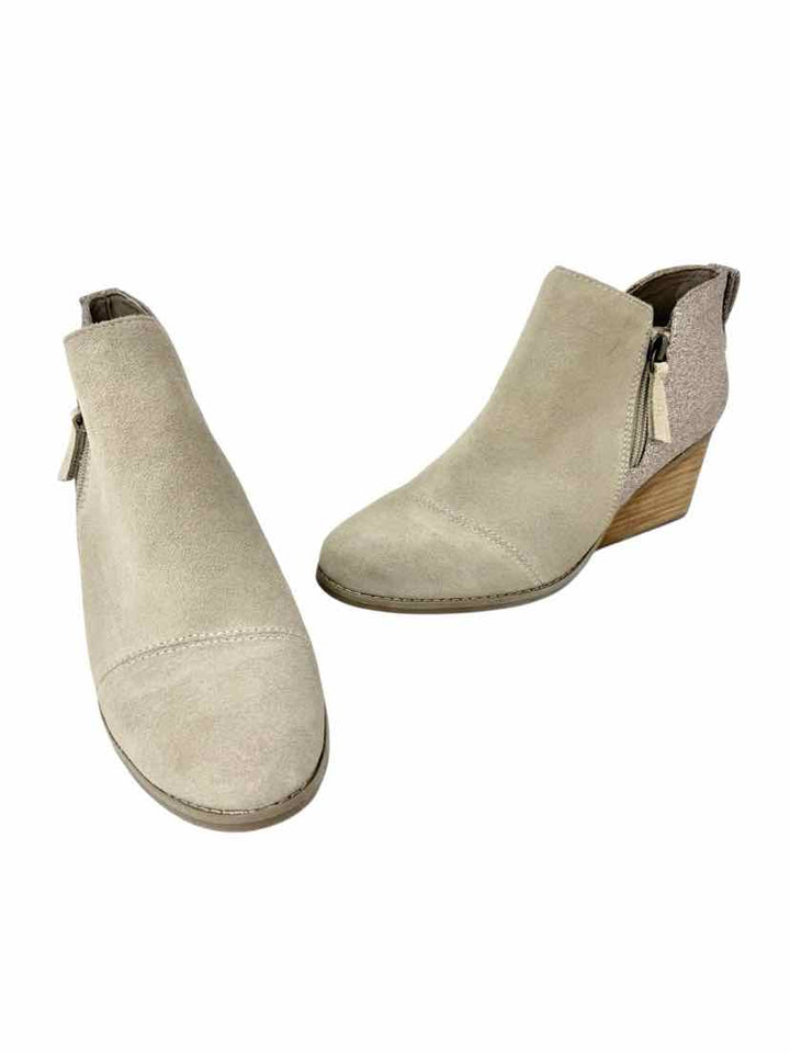 Shoe Size 9.5 Toms Brown Suede Boots