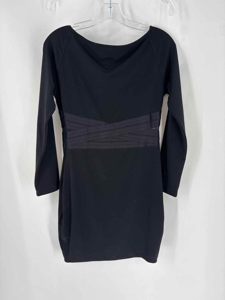 Size M ELIZABETH AND JAMES Black Dress