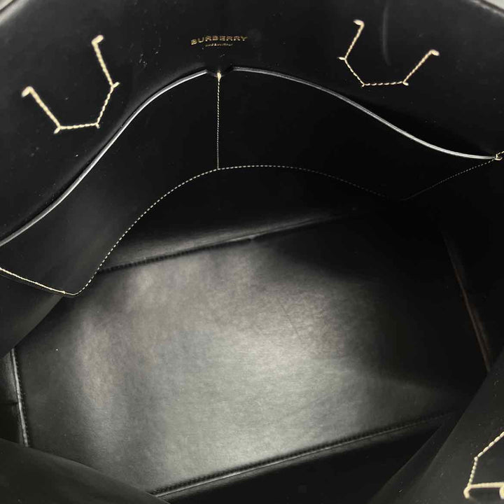 Burberry Luxury - Purse