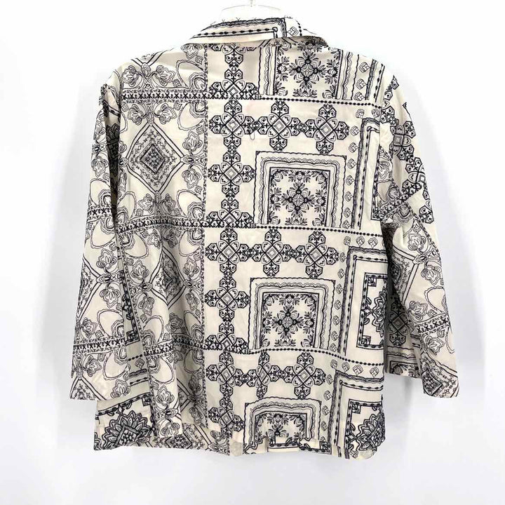 Size XL Chico's Cream Jacket