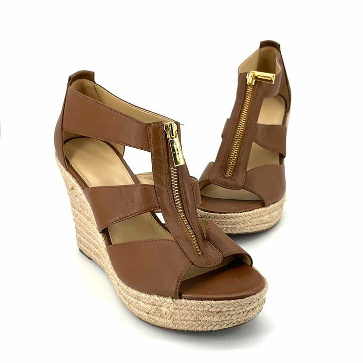 Shoe Size 8.5 Michael Kors Brown Leather Sandals