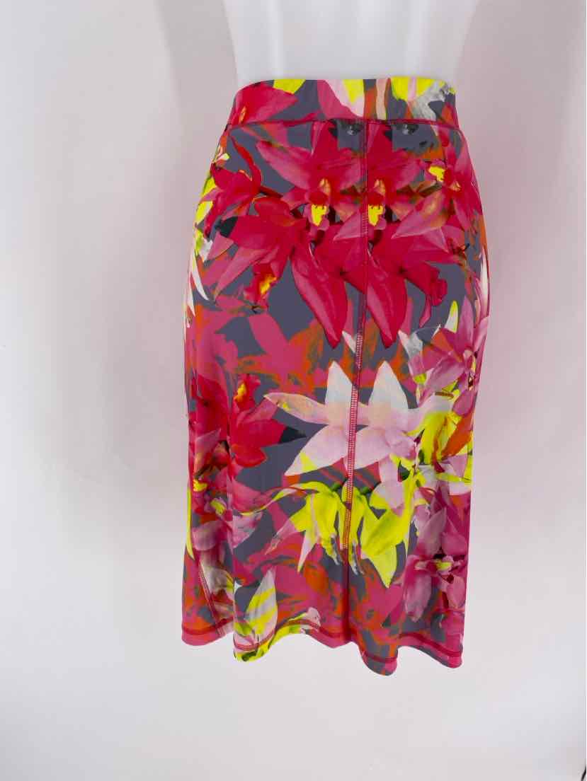 Size XL TRINA TURK PINK PRINT Skirt