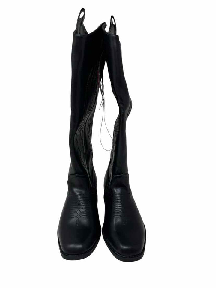 Shoe Size 6 Black Boots