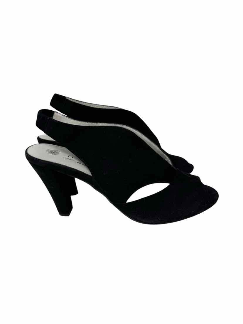 Shoe Size 11 Black Suede Pumps