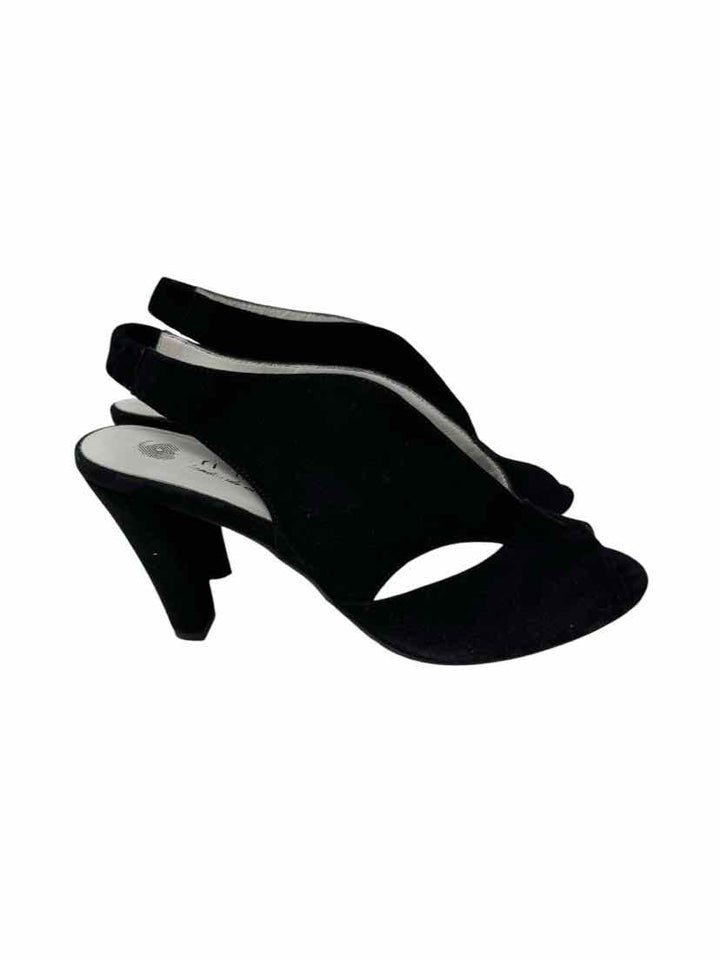 Shoe Size 11 Black Suede Pumps